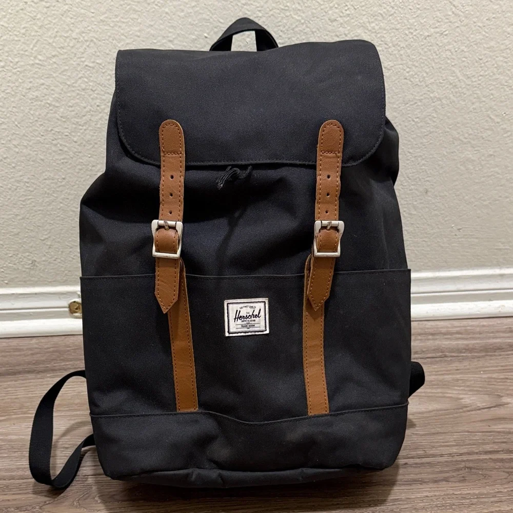 Herschel Retreat Backpack